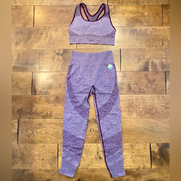 VS PINK contour gym set - Picture 1 of 6